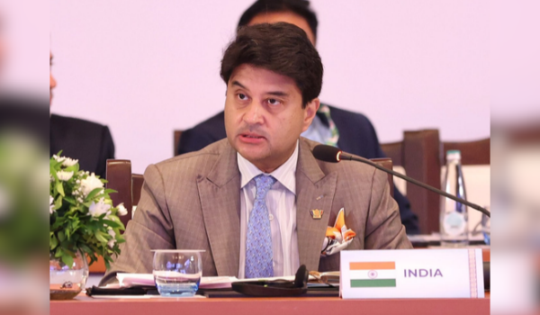 পুনেত BRICS ৰাষ্ট্ৰগোষ্ঠীৰ যোগাযোগ মন্ত্রীসকলৰ দ্বাদশ বৈঠকৰ সামৰণি