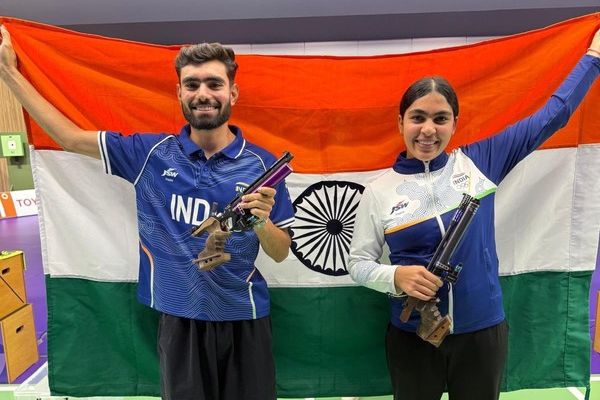 एशियाई खेलों में कमलजीत और सुरुचि सिंह ने मिश्रित टीम 10 मीटर एयर पिस्टल में जीता स्वर्ण, राष्ट्रपति ने दी बधाई
