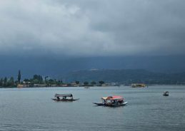 Jammu and Kashmir likely to experience generally dry weather today