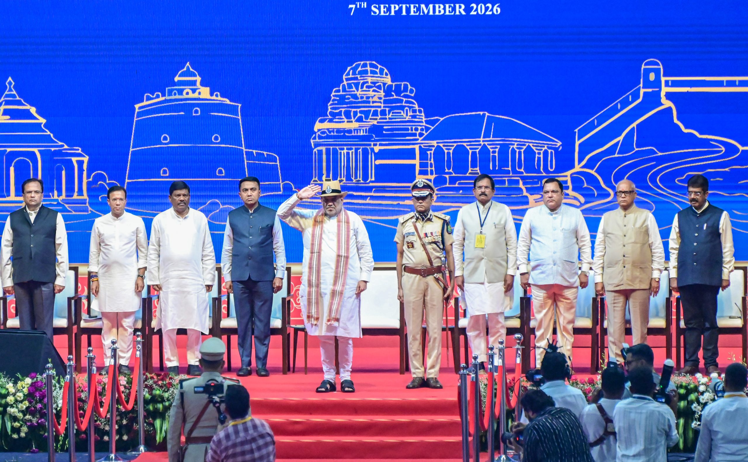 गृह मंत्री अमित शाह ने गोवा पुलिस को प्रदान किया प्रतिष्ठित प्रेसिडेंट्स कलर सम्‍मान