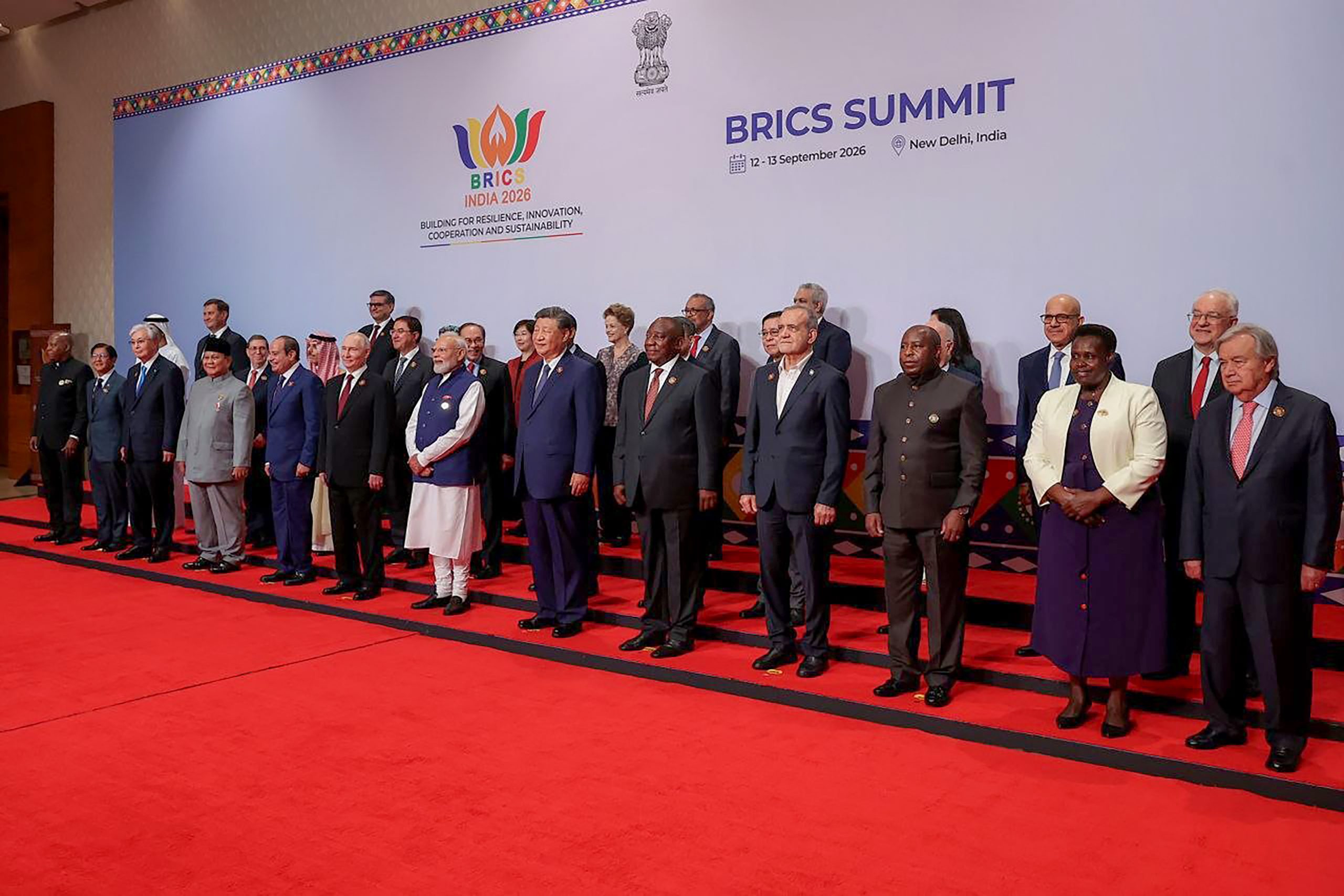 ब्रिक्स शिखर सम्मेलन की सफलता पर रक्षा मंत्री राजनाथ सिंह ने पीएम मोदी को दी बधाई