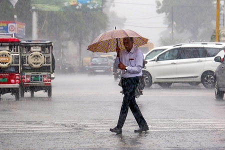 IMD issues red alert very heavy rainfall in Gujarat region today