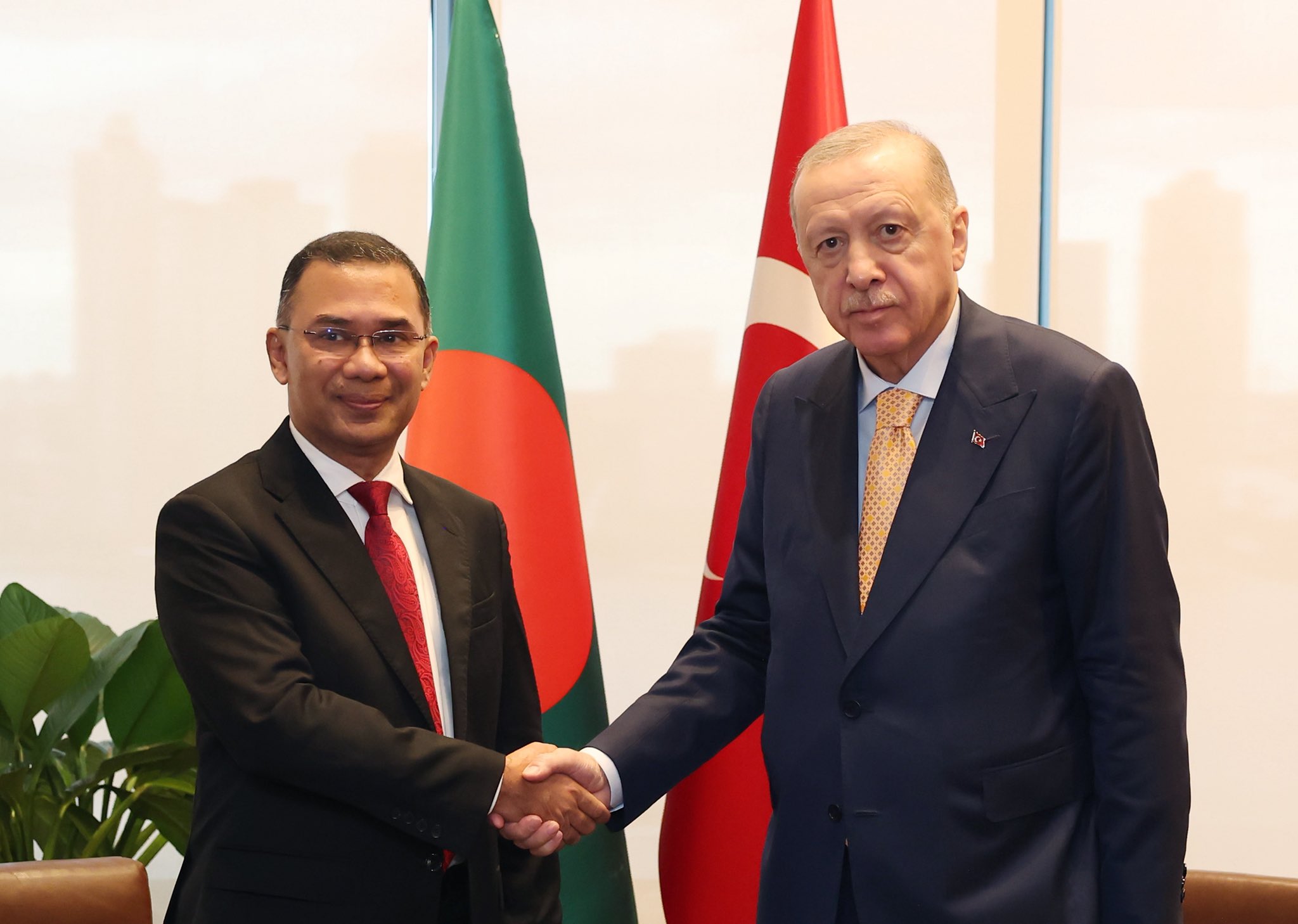 Bangladesh PM Tarique Rahman, Turkey President Recep Tayyip Erdogan discuss expanding trade and investment ties