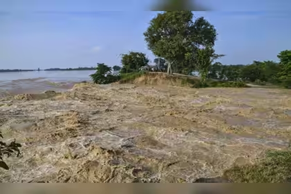 Flood situation remains grim in Bihar as major rivers in spate