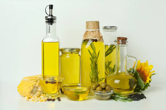 Govt reduces Basic Customs Duty on crude edible oils amid rising global prices
