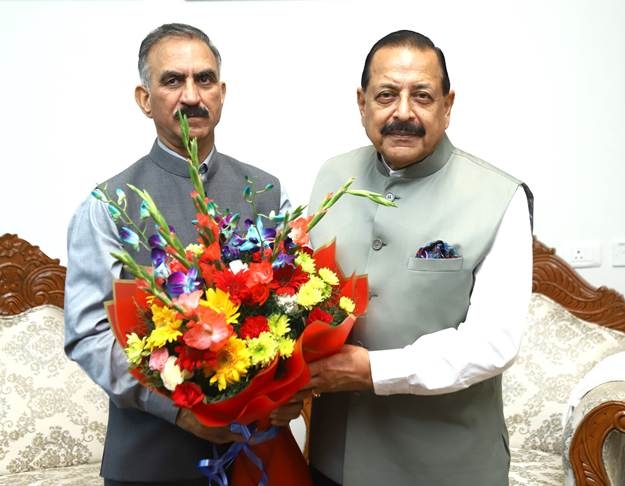 Himachal CM urges for adequate weather early-warning system due to its difficult mountainous terrain