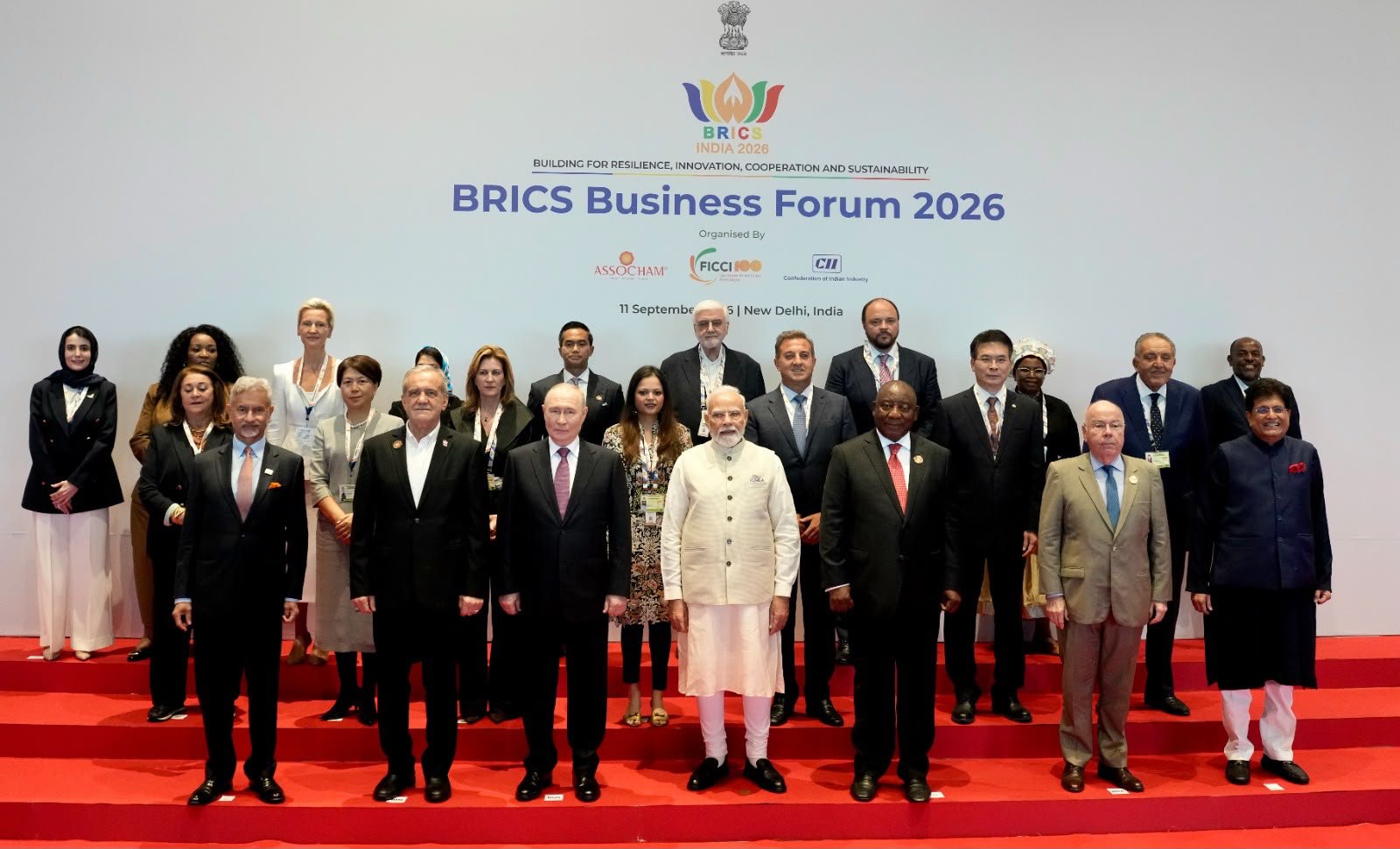 ब्रिक्स व्‍यापार मंच में पीएम मोदी ने स्‍थायी वैश्विक व्यापार के लिए सुरक्षित समुद्री और आपूर्ति मार्ग तथा व्यापारिक बाधाएं हटाने पर बल दिया