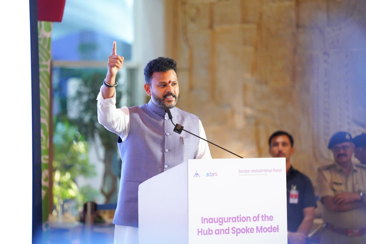 पिछले एक दशक में हवाई यात्रियों की संख्या दोगुनी हुई: नागर विमानन मंत्री राम मोहन नायडू