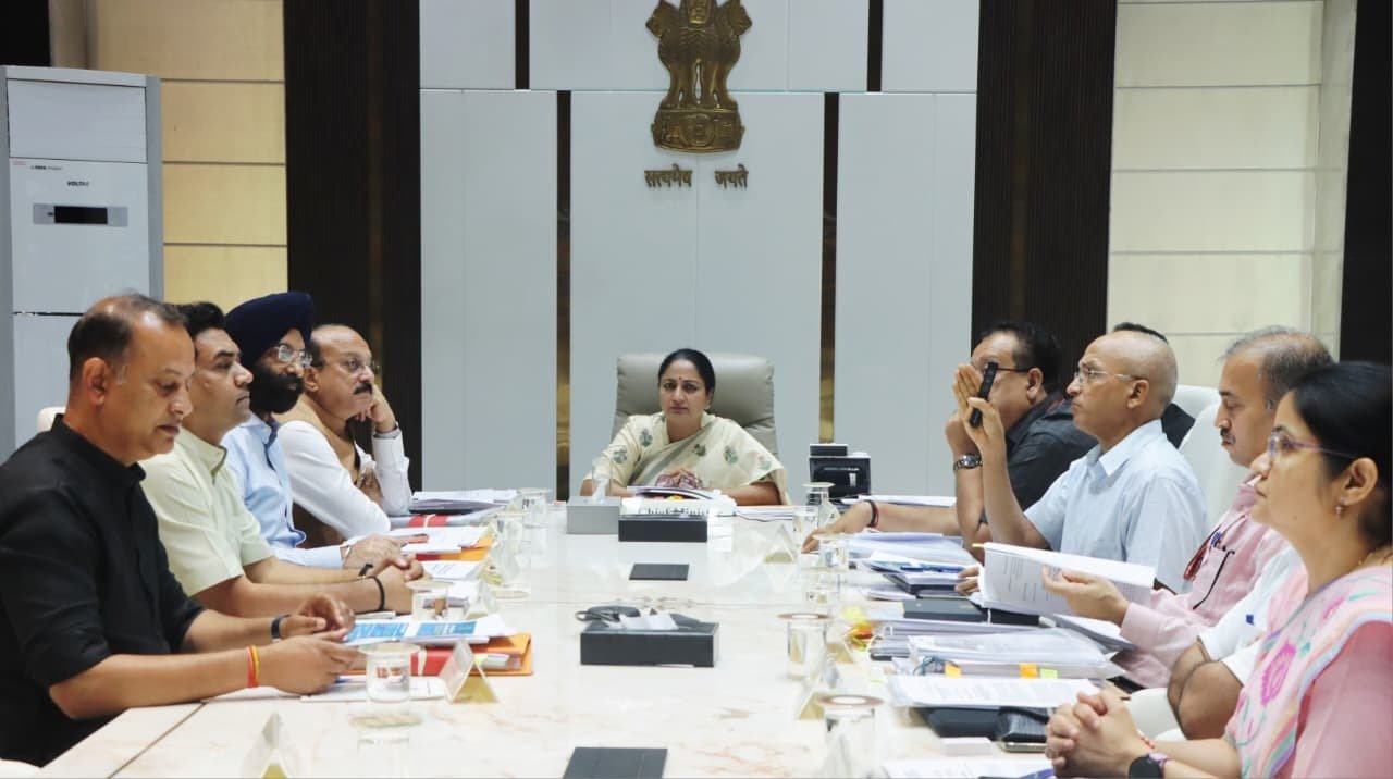 दिल्ली में आशा कार्यकर्ताओं का मासिक प्रोत्साहन 3 हजार से बढ़ाकर 6 हजार रुपये किया गया