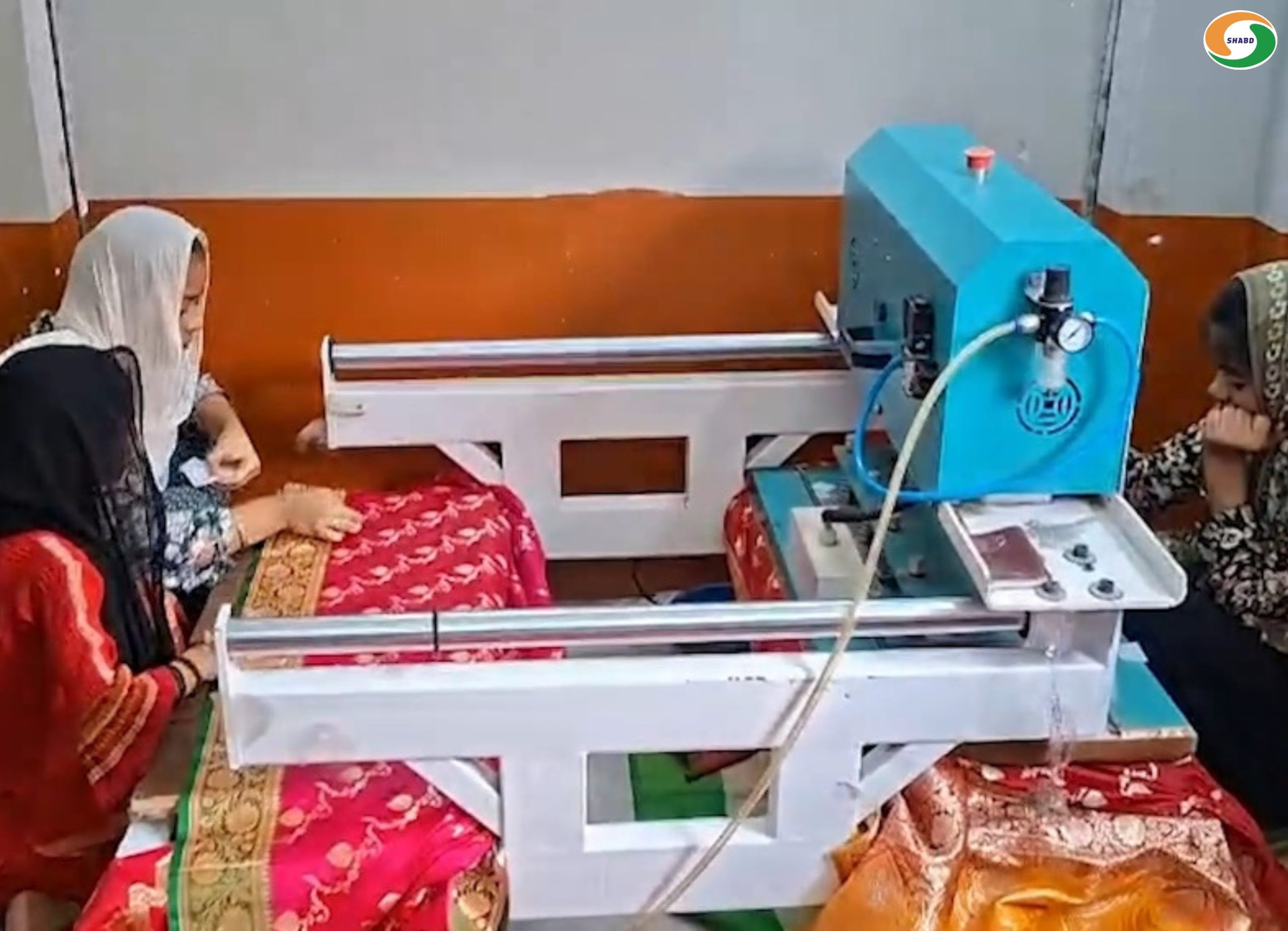 भारत में कामकाजी महिलाओं की भागीदारी तेजी से बढ़ी: राष्‍ट्रीय सांख्यिकी कार्यालय