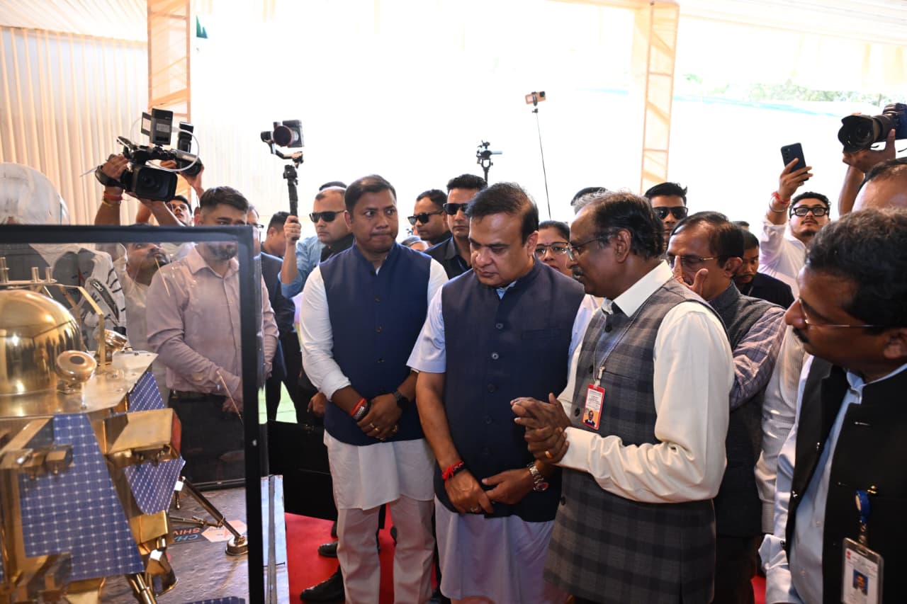 असम: मुख्यमंत्री हिमंता बिस्वा सरमा ने चंद्रपुर में इसरो की उन्नत रडार अनुसंधान सुविधा की आधारशिला रखी