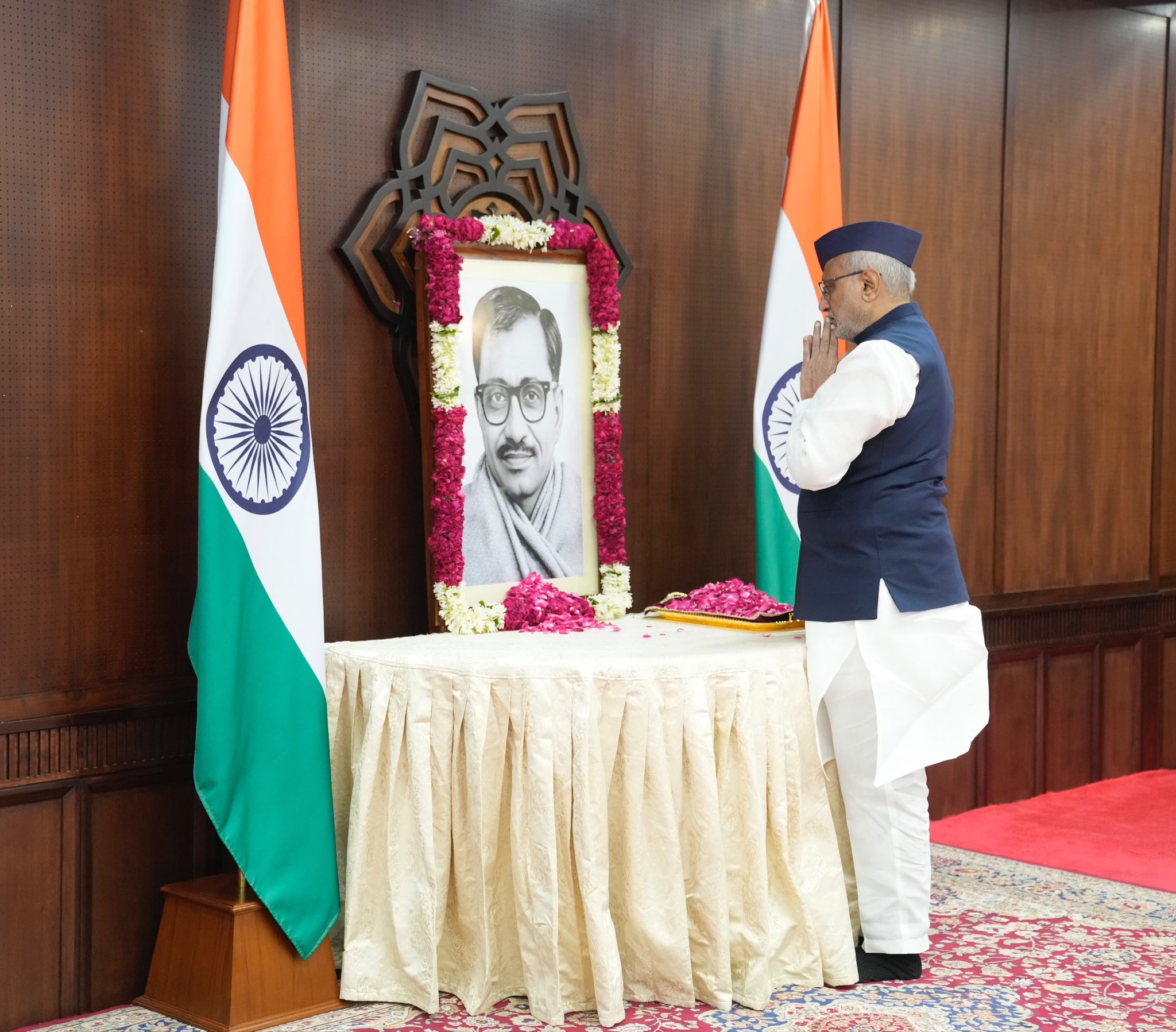 Vice President Pays Tribute to Deendayal Upadhyaya on his birth anniversary