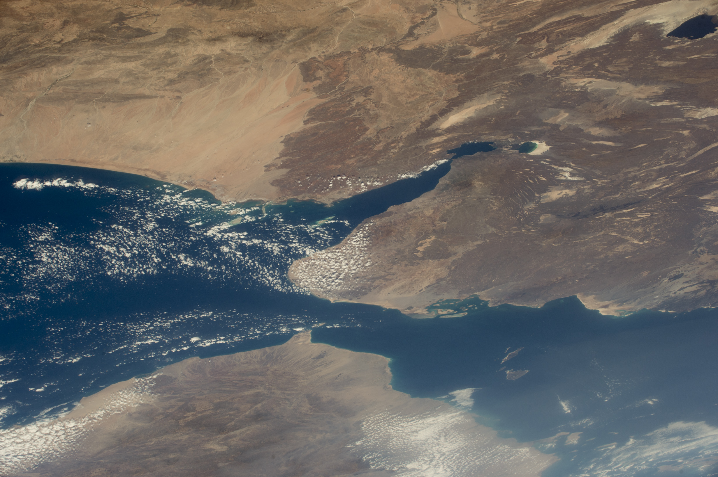 Houthi rebels capture strategic islands in southern Red Sea