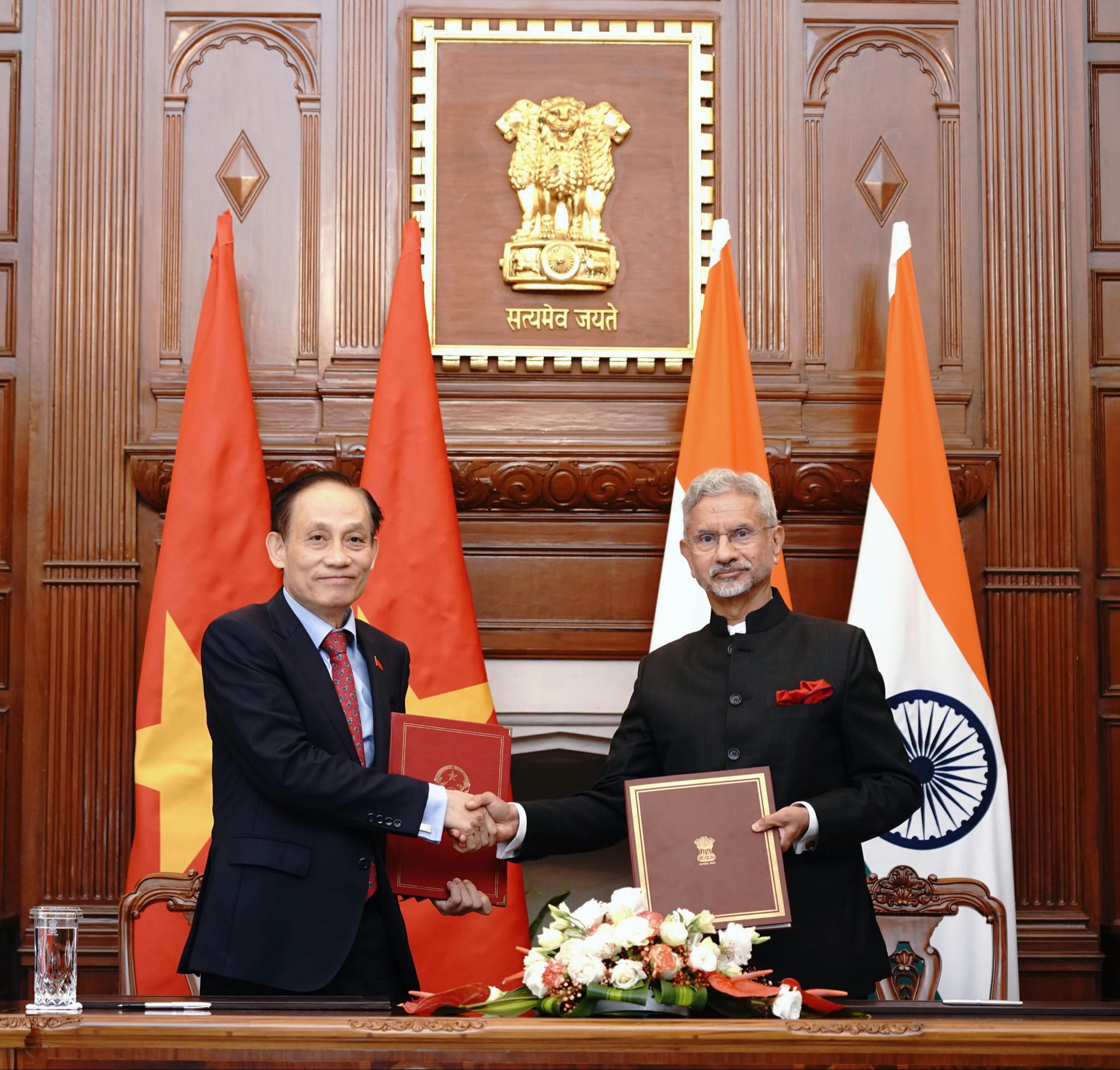 नई दिल्ली: विदेश मंत्री एस जयशंकर ने की भारत-वियतनाम संयुक्त आयोग की 19वीं बैठक की सह-अध्यक्षता