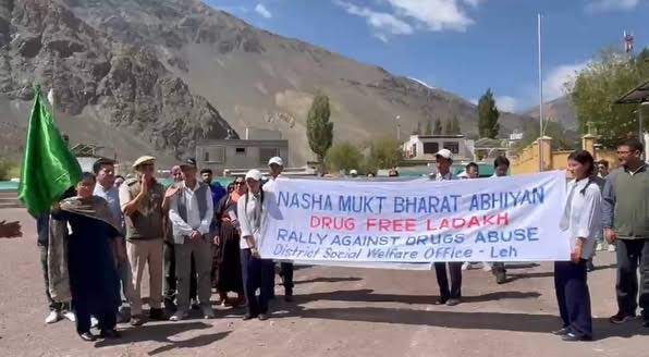 Kargil hosts Mega Padyatra for a drug-free and greener Ladakh
