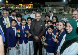 MoS Kirti Vardhan Singh interacts with Indian community in Saudi Arabia