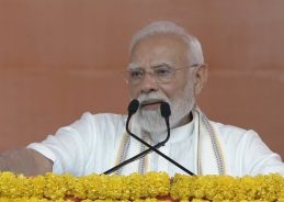PM Modi calls upon citizens to make social service and cleanliness everyday’s habits