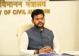 Civil Aviation Minister Praises Captain Smit Machchhar for Extraordinary Courage and Presence of Mind