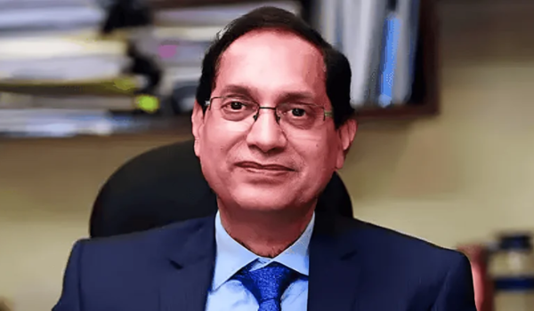SEBI Chairman Tuhin Kanta Pandey seeks greater awareness of F&O trading risks news image