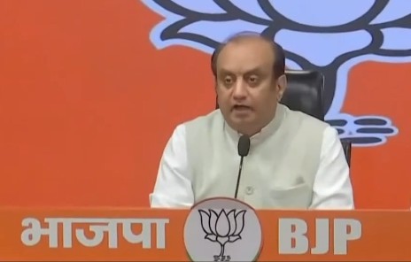BJP accuses Congress of dividing people based on region, language and caste
