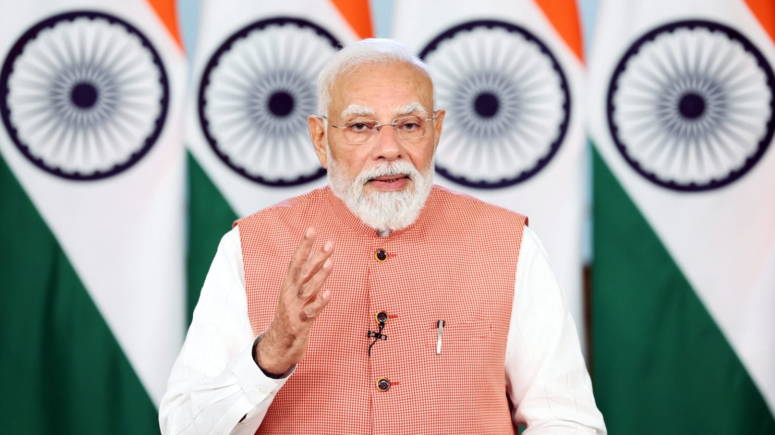 নতুন দিল্লীত The Future of Environment and Climate Dynamics শীর্ষক আন্তঃৰাষ্ট্ৰীয় সন্মিলন উদ্বোধন প্ৰধানমন্ত্ৰীৰ