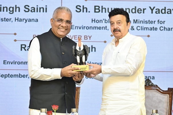 Environment Minister Bhupender Yadav Inaugurates National Workshop on Vulture Conservation in Panchkula