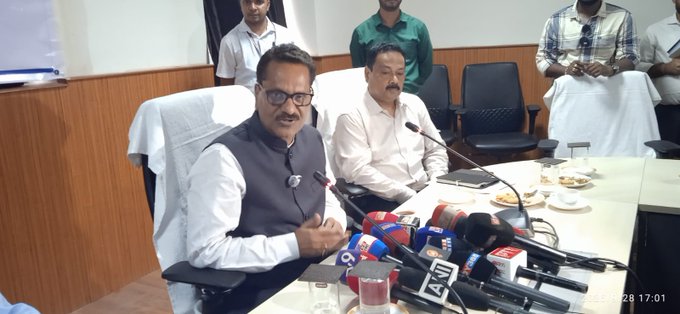 ৰাজ্যৰ ১০টা কেন্দ্ৰত প্ৰতিমাহে প্ৰায় ৪,০০০ মহিলাৰ স্তনৰ কৰ্কট ৰোগৰ পৰীক্ষা সম্পন্ন কৰাৰ লক্ষ্য নিৰ্ধাৰণ