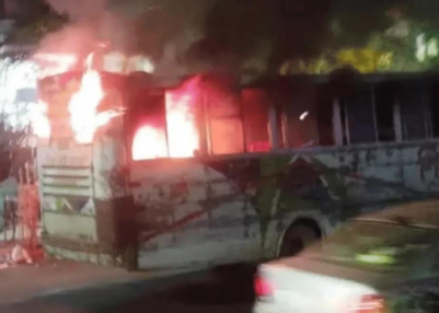 Bangladesh: Multiple crude bombs explode at crossroads in Dhaka’s Jatrabari