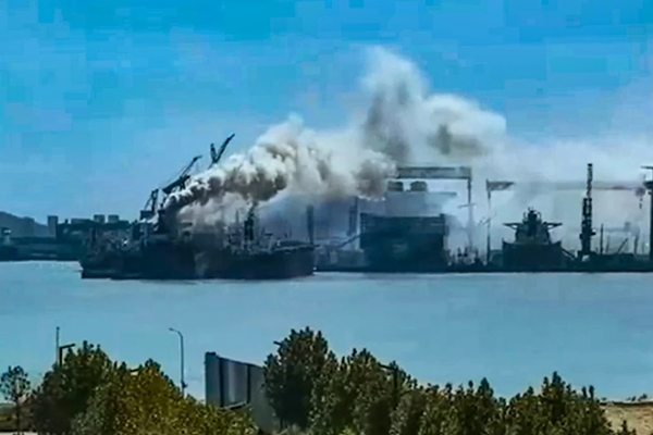 China: 20 killed in fire on foreign-flagged cargo ship;  President Xi Jinping orders investigation