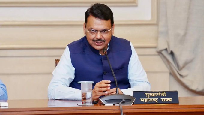 Maharashtra CM Announces Immediate Assistance for Farmers Affected by Drought-Like Situation