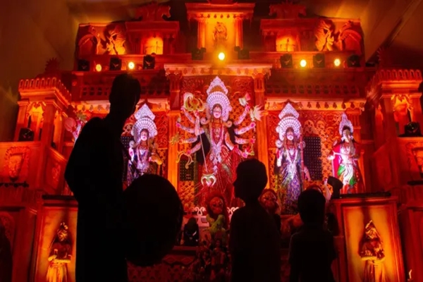 Durga Puja preparations gain momentum across Bangladesh