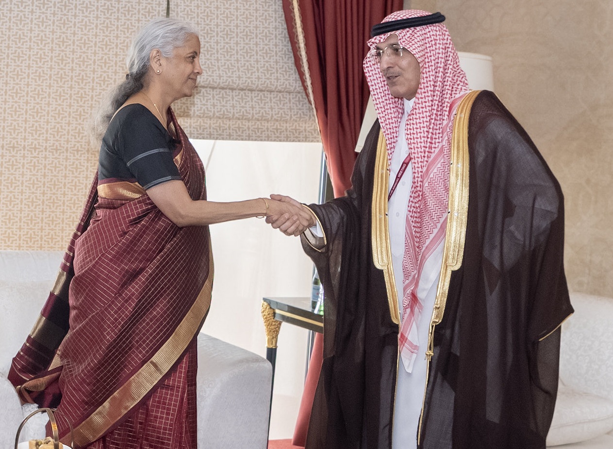 কাটাৰৰ ব্যৱসায়ীসকলক ভাৰতৰ সৈতে বাণিজ্য আৰু বিনিয়োগ সহযোগিতাৰ সম্ভাৱনা সক্রিয়ভাৱে অন্বেষণ কৰিবলৈ বিত্তমন্ত্রী নির্মলা সীতাৰমণৰ আহ্বান