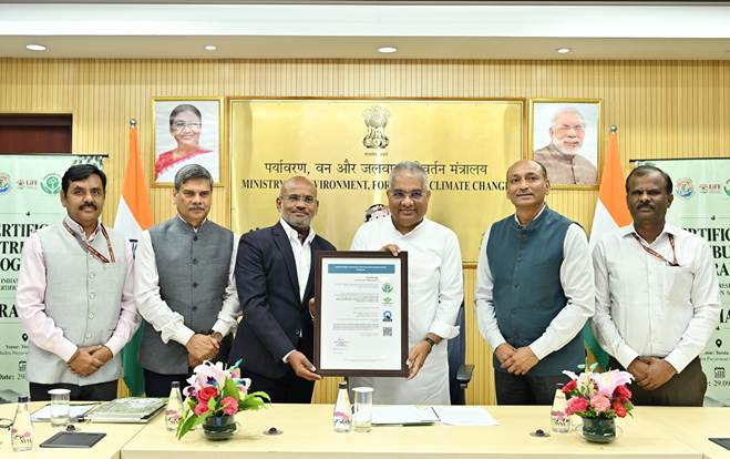Environment Minister Bhupender Yadav awards maiden PRAMAAN certificates to APFDC