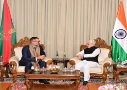 Prince Rahim Aga Khan V Meets Maharashtra Governor, Discusses Climate Action, Environmental Protection