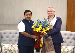 India, Canada Discuss Cooperation in Skilled Workforce Mobility, Mining and Energy India, Canada Discuss Cooperation in Skilled Workforce Mobility, Mining and Energy