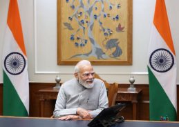 Vice President greets PM Modi on completing 25 years of service to Nation as Head of Govt Vice President greets PM Modi on completing 25 years of service to Nation as Head of Govt