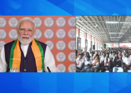 PM Modi interacts with Seva Yatris travelling from Vadnagar to Varanasi PM Modi interacts with Seva Yatris travelling from Vadnagar to Varanasi