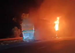 Nine passengers killed as sleeper bus catches fire on Yamuna Expressway