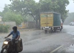 Gujarat’s Ukai region records over 11 inches of rain; Red alert issued across several southern districts