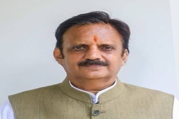 MP Deputy CM Rajendra Shukla Reviews Health Situation in Balaghat After Child Deaths