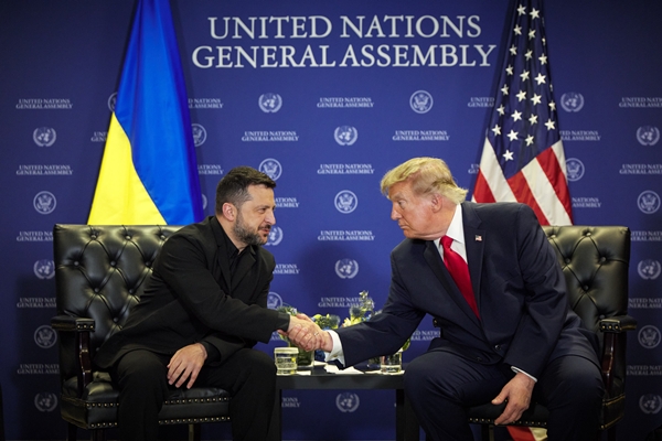 Zelenskyy says Ukraine is ready for de-escalation steps
