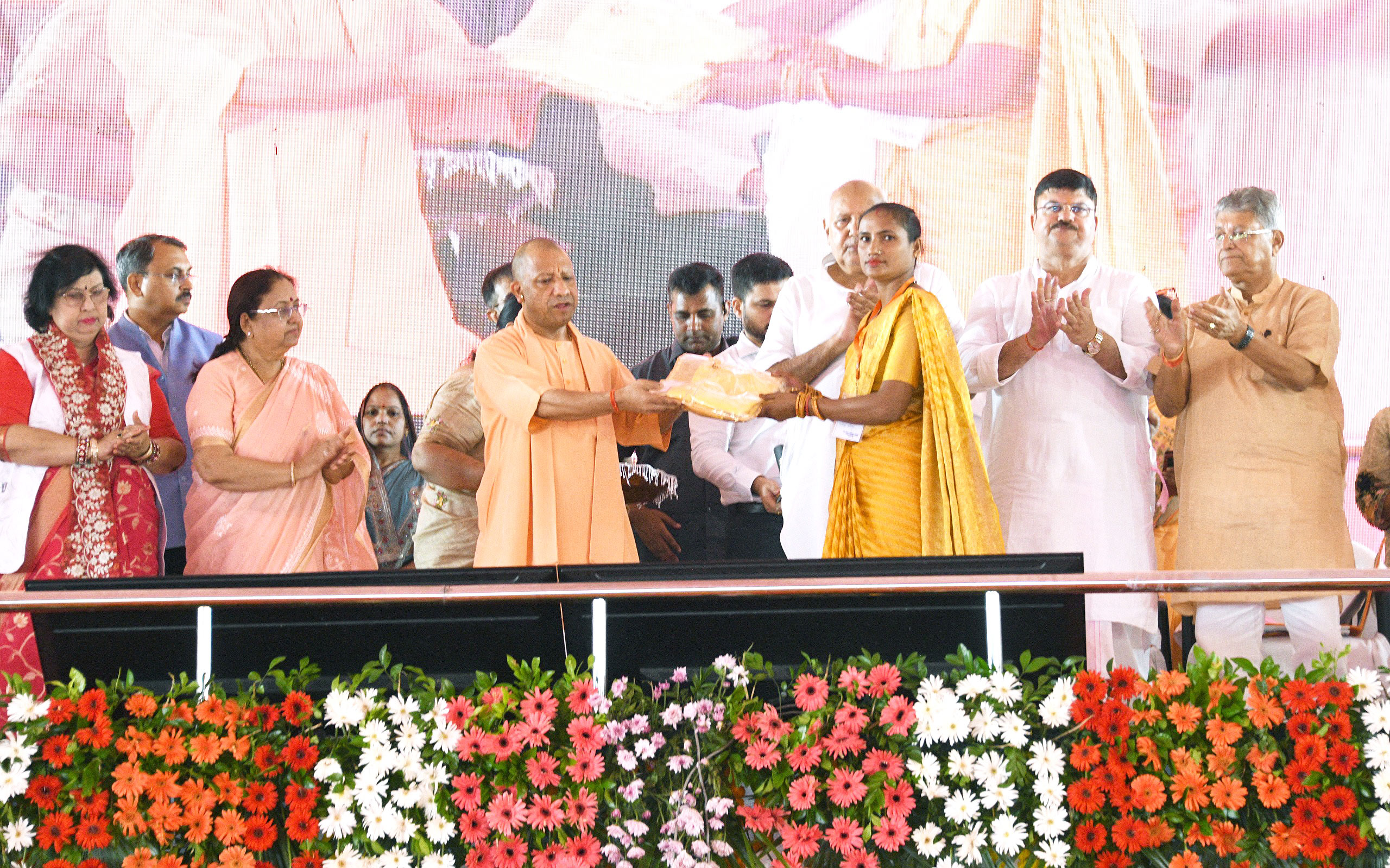 Uttar Pradesh Government Increases Honorarium of Anganwadi Workers and Helpers
