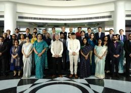 EAM interacts with 2011-batch IFS officers undergoing mid-career training