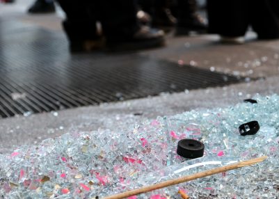 Paris Imposes Overnight Curfew in Two Areas Following Weekend Riots and Looting Paris Imposes Overnight Curfew in Two Areas Following Weekend Riots and Looting