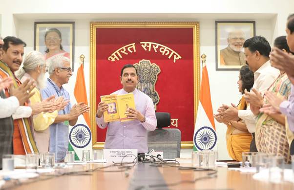 Education Minister Pralhad Joshi launches registration portal for fifth Kashi Tamil Sangamam