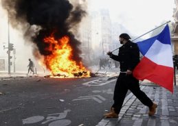 France: Police arrest 1,800 people after violent clashes during demonstration against rising living cost