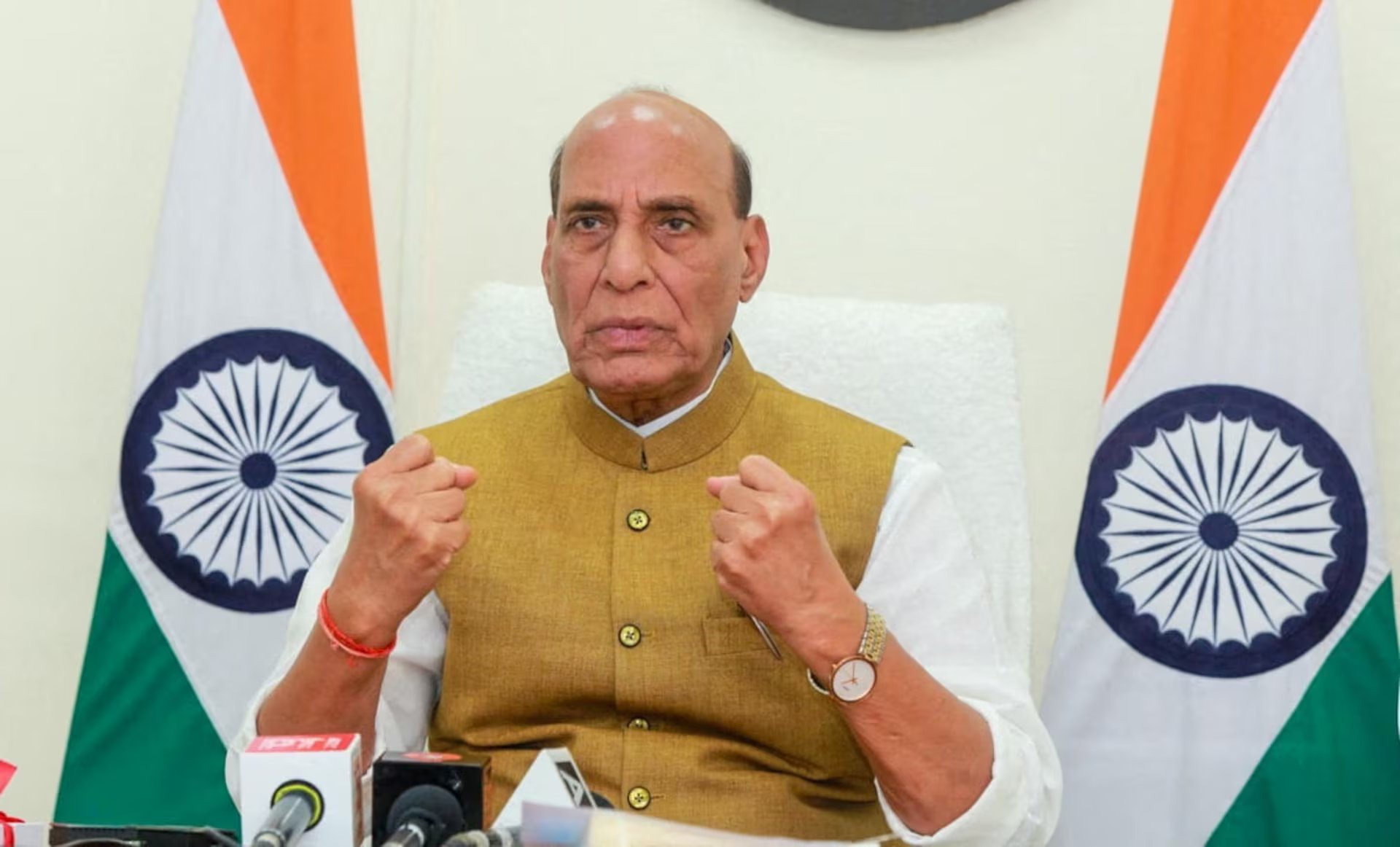 रक्षा मंत्री राजनाथ सिंह ने कहा- सरकार का सशस्त्र बलों के बीच आपसी तालमेल और एकीकरण पर ज़ोर