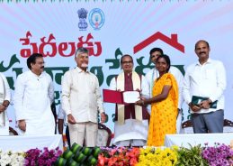 Union Minister Shivraj Singh Chouhan hands over 3 lakh houses worth Rs 3,600 cr to Andhra Pradesh