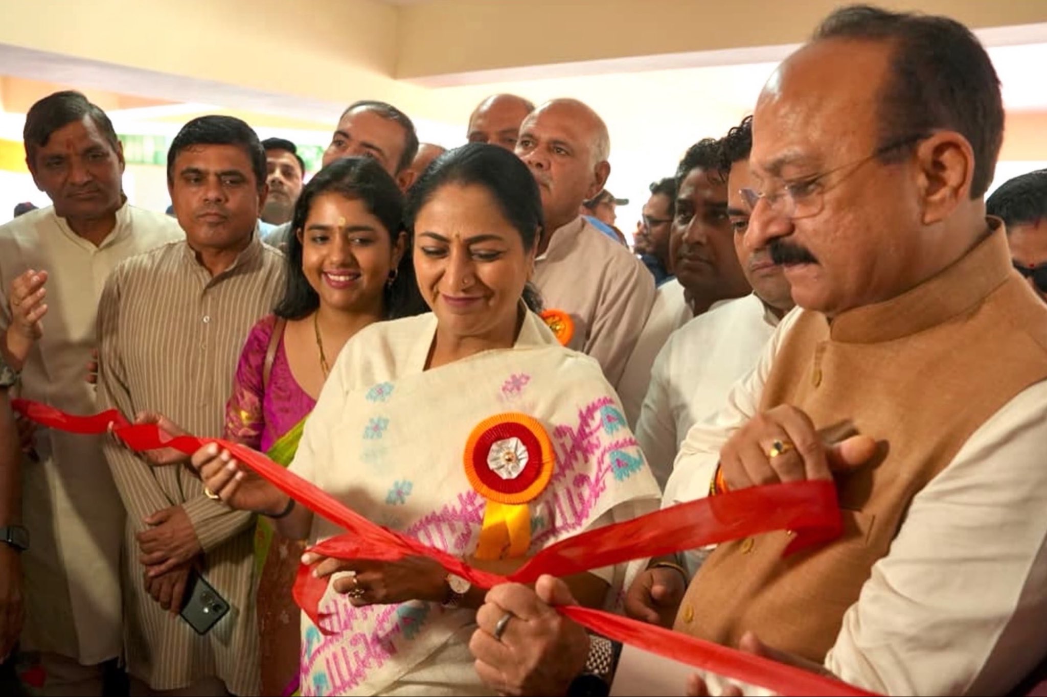 दिल्‍ली की मुख्‍यमंत्री ने द्वारका से विभिन्‍न शैक्षणिक और तकनीकि शिक्षा परियोजना का किया उद्घाटन तथा शिलान्‍यास