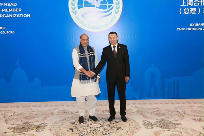 Defence Minister Rajnath Singh Meets Tajikistan PM Qohir Rosulzoda on Sidelines of SCO Meeting